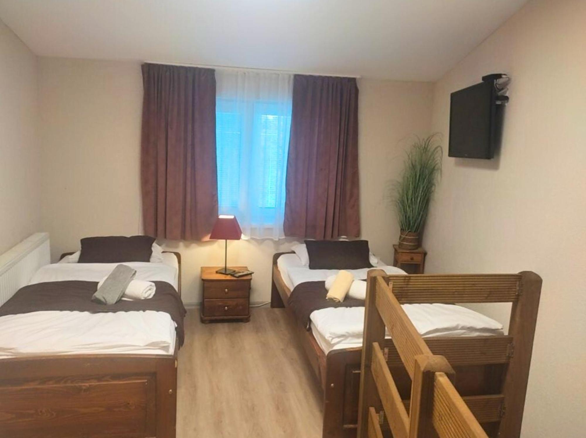 Spa & Pool Apartments Prestige Villa Ivica Marianka Εξωτερικό φωτογραφία