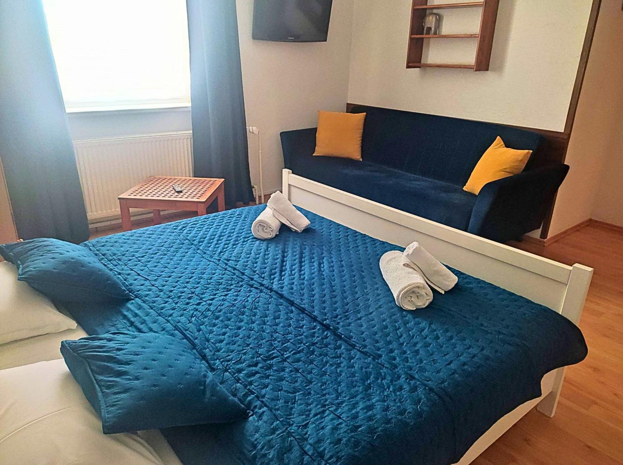 Spa & Pool Apartments Prestige Villa Ivica Marianka Εξωτερικό φωτογραφία